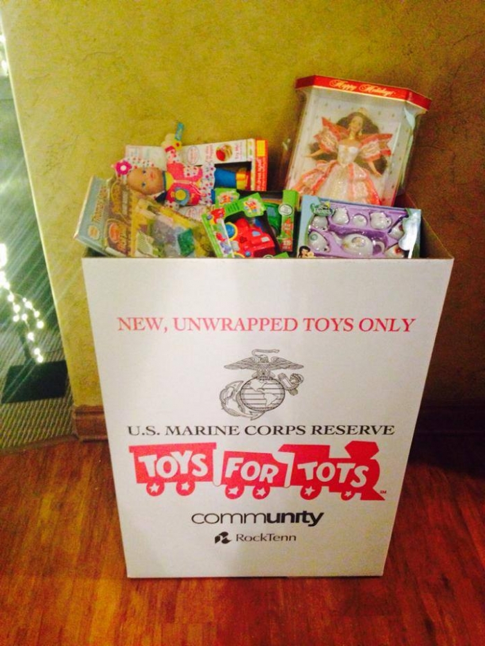 Terrell Clinic_Christmas 2013_ToysforTots_0